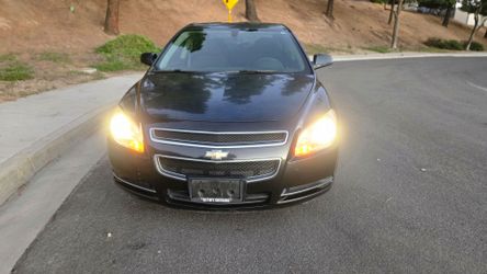 REALLY CLEAN AND DRIVES GREAT 2011 CHEVY MALIBU LT