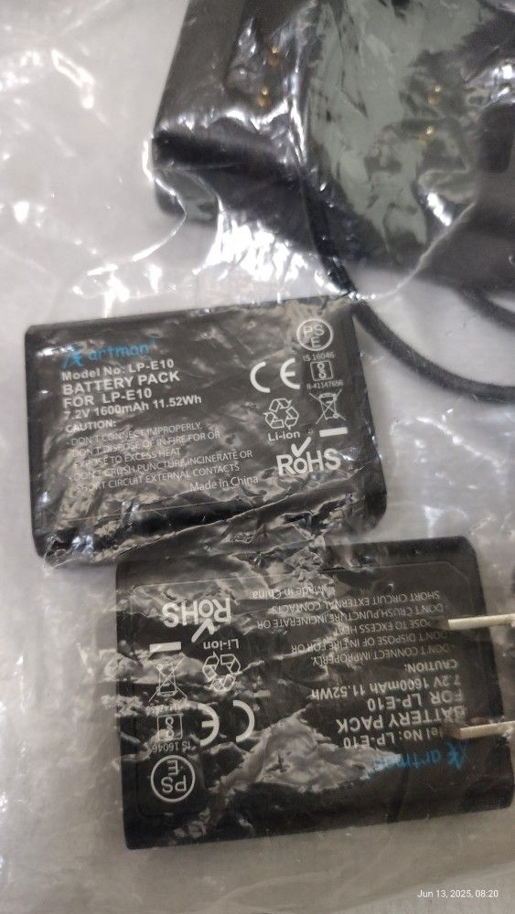 Canon LP-E10 battery And charger Two 2 batteries and one 1 dual charger
New condition
Cannon EOS