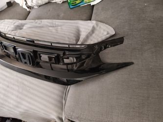 Honda Civic grill front