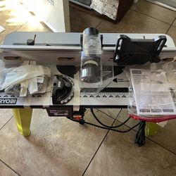 RYOBI Universal Router Table