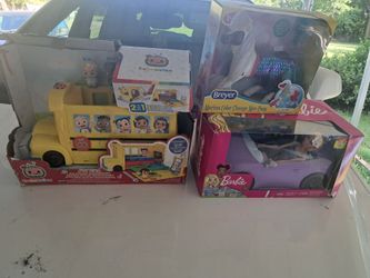 New Toy Lot Barbie car with Barbie & cocomelon school bus w/ figures & Breyer color changing horse