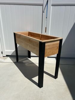Crafted cedar planter box