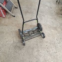 Earthwise Lawnmower 