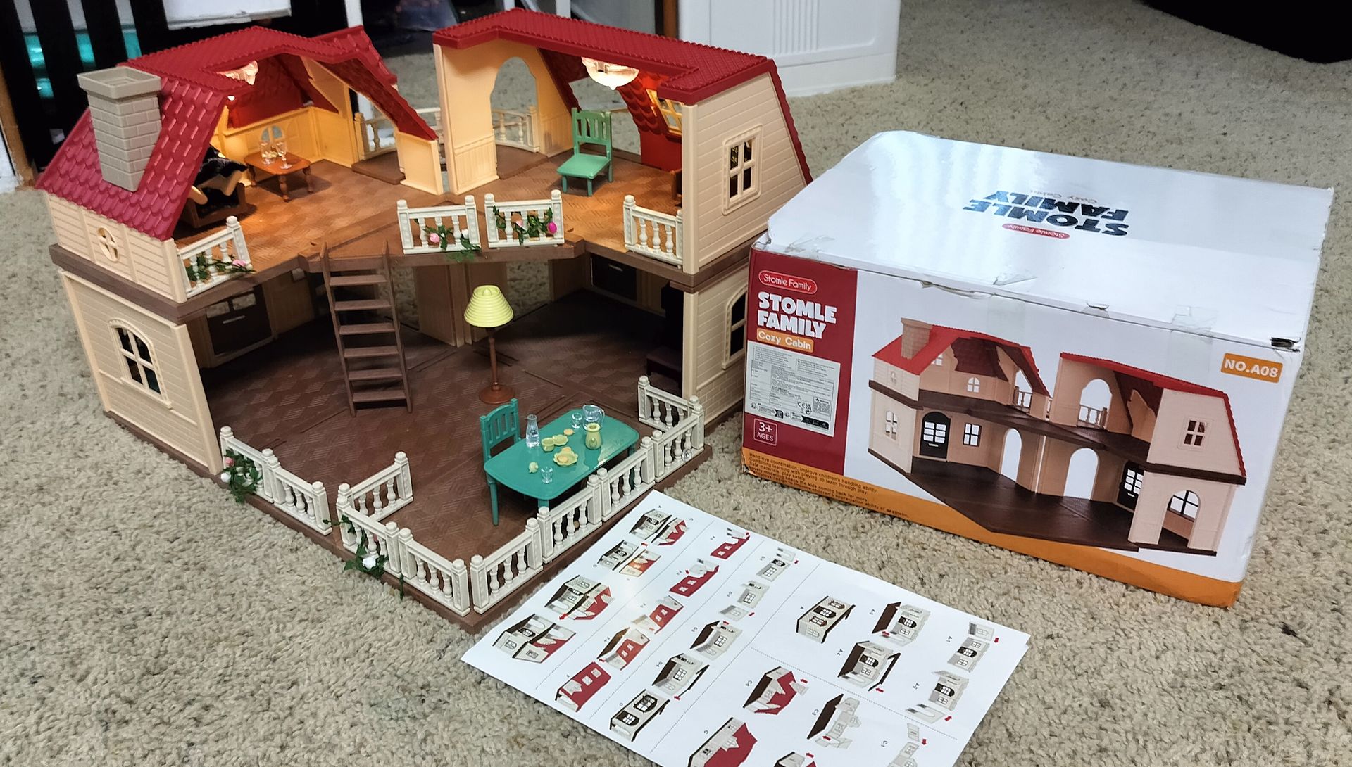 Stomle family cozy cabin / age 3+/ new in the box