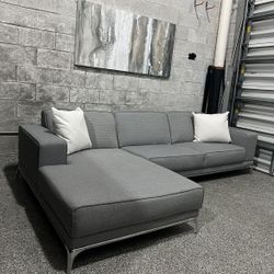 Gray Medium Sectional (Delivery)