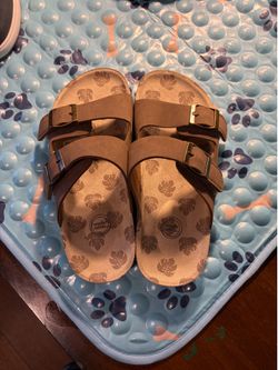 Kids size 3 Velcro slides shoes