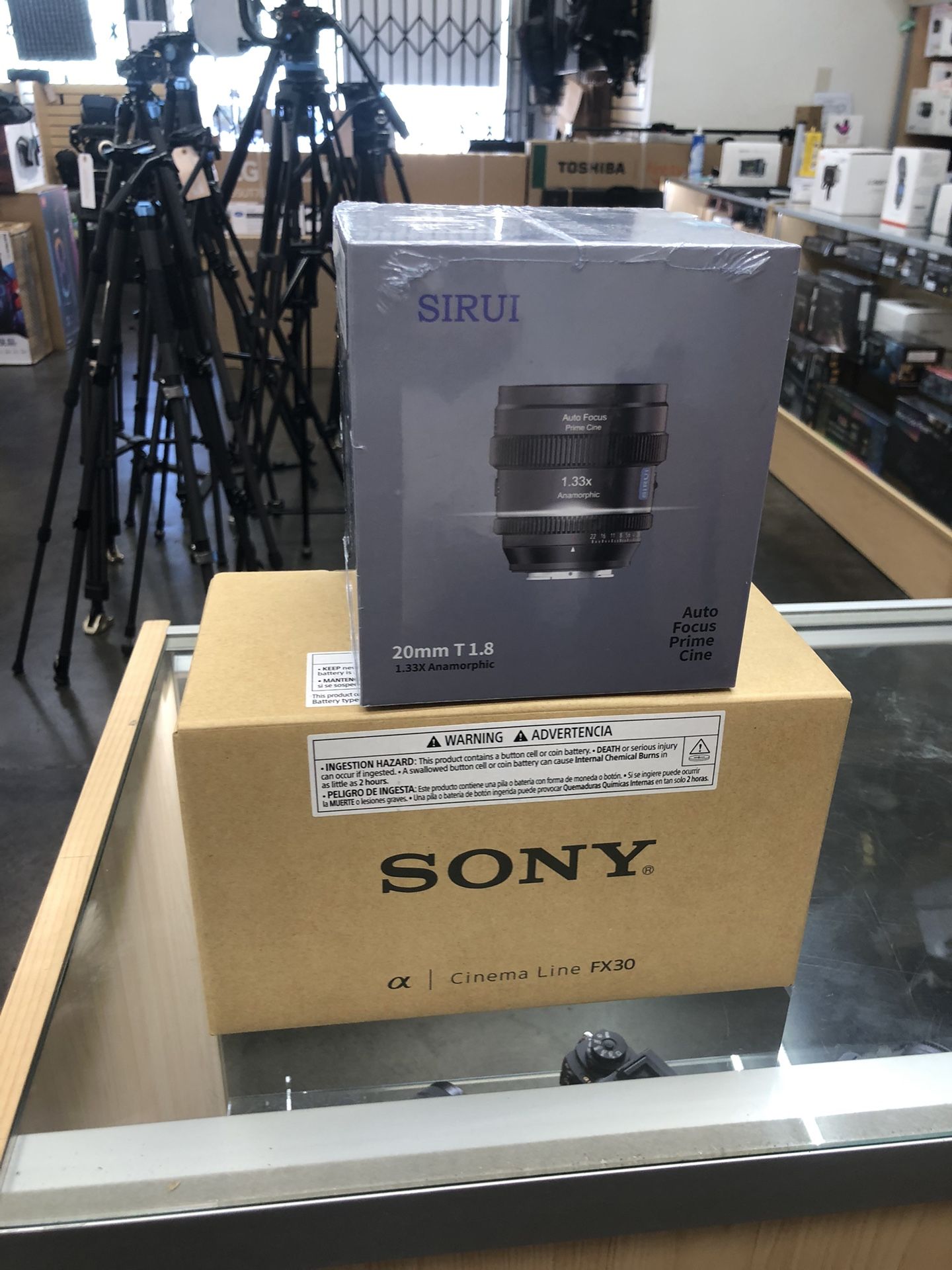 Sony FX30 Cinema Camera + Sirui 20mm 1.8