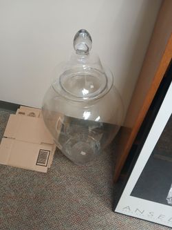 Large Clear Glass Apothecary Jar with Lid
