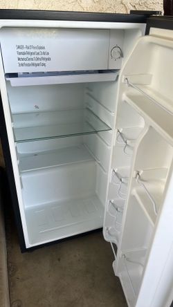 galanz mini fridge