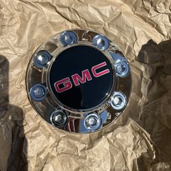 GMC K2500, Suburban NOS Center Caps