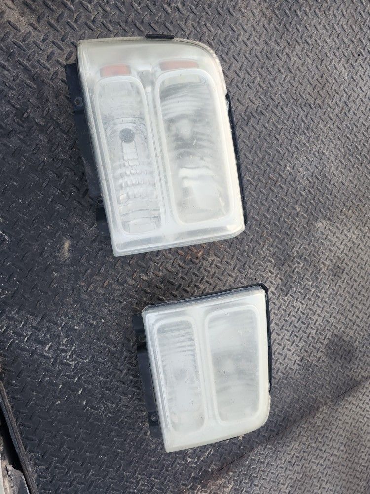 05 ford f250 head lights