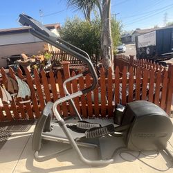 Precor Elliptical Machine 