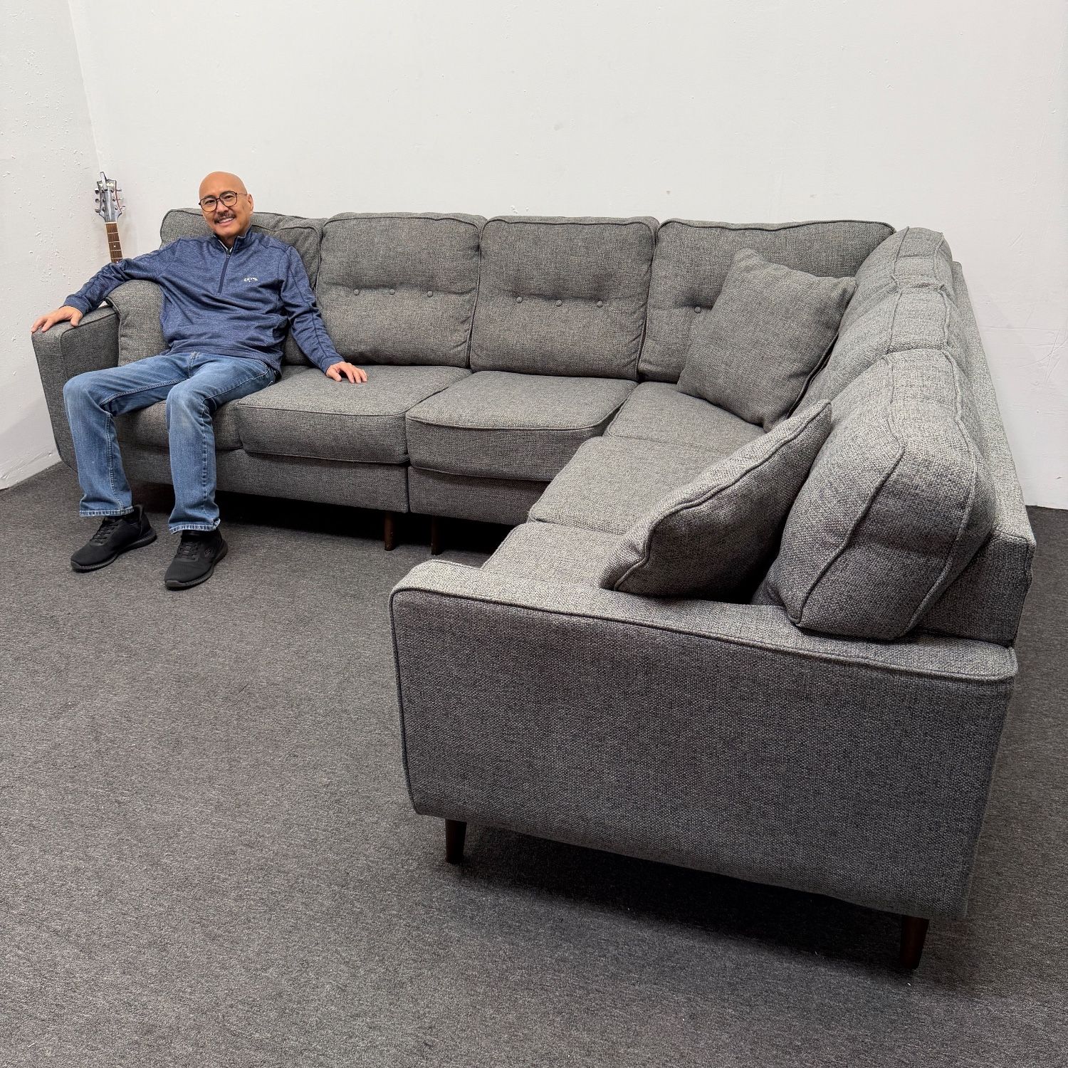 Mid Century Modern Sectional Couch - Retails for 1.4k - Can Deliver