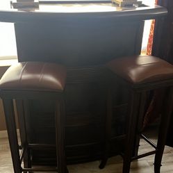 Bar and Stools Set