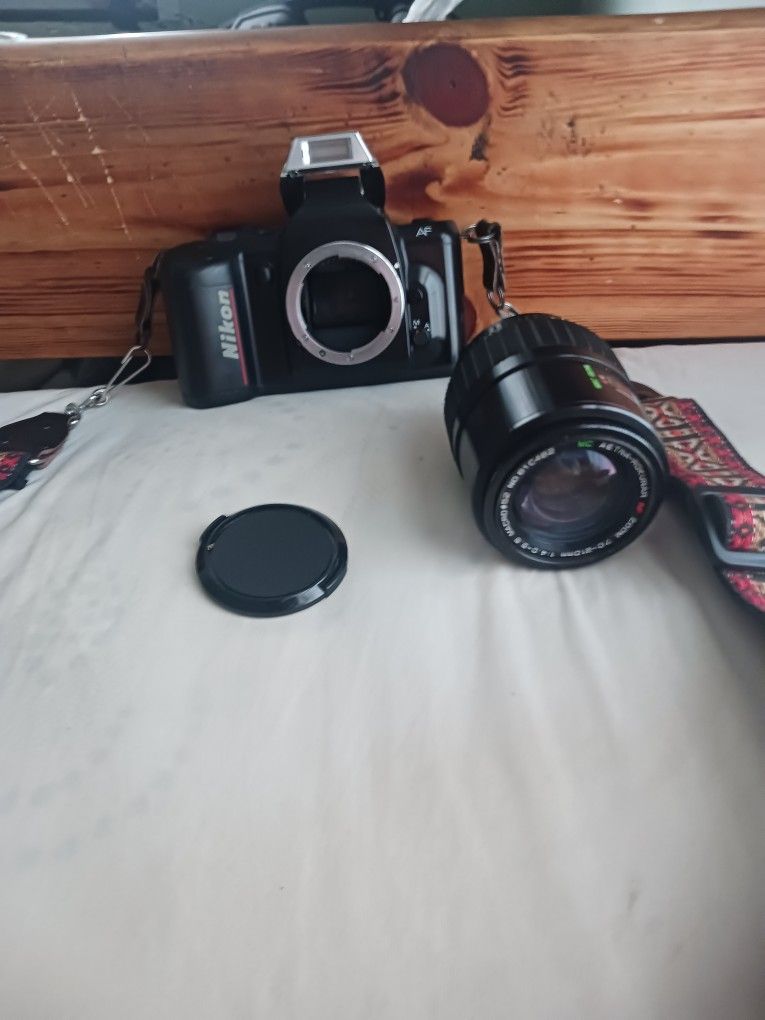 Vintage Film Camera Nikon 4004