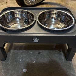 Adjustable Dog Bowl Stand With Bowls 