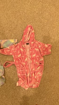 Girl bath robe 5/6 years old