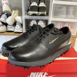NEW Nike Golf Shoes Size 12