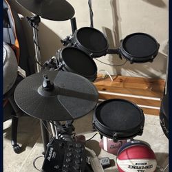 Alesis Electric Drum Set 