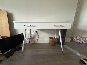 White Office Desk