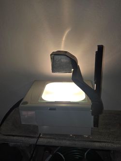 3M overhead projector