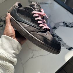 Travis Scott velvet 10.5 New