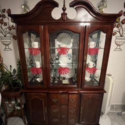 China Cabinet— Great Condition