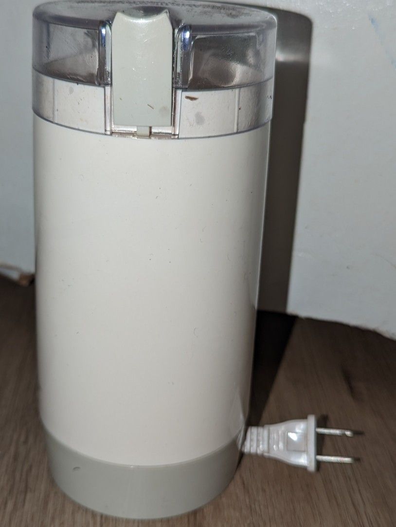 Toastmaster Electric Coffee Mill Grinder Model 1119 120V 110W
