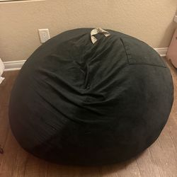 Bean bag in good condition just used as decor