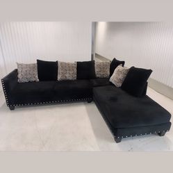 Black Comfy Sectional Couch