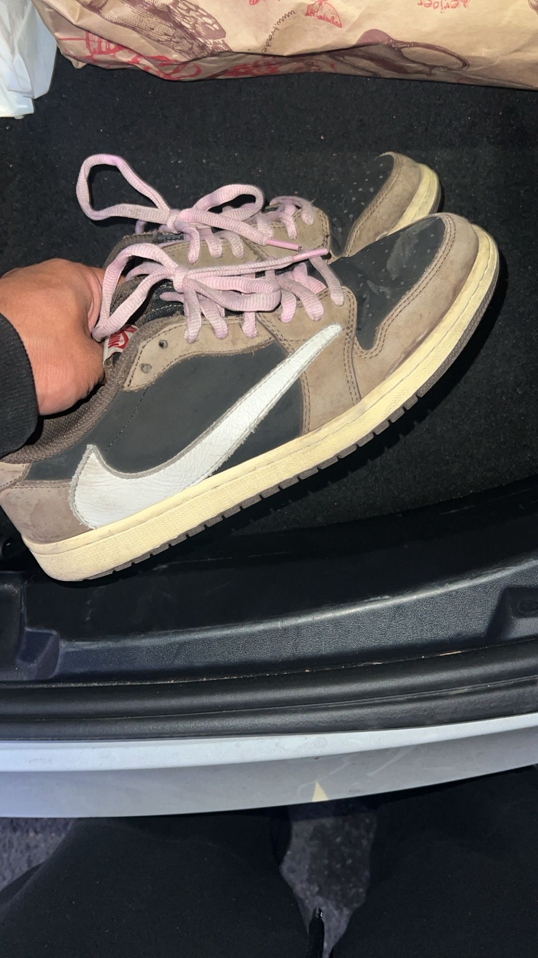 Travis Scott Jordan 1 Low