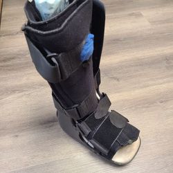 medical boot