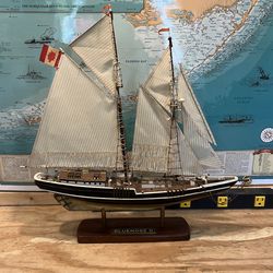 Model ship Bluenose II