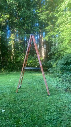 Husky 10’ fiberglass ladder
