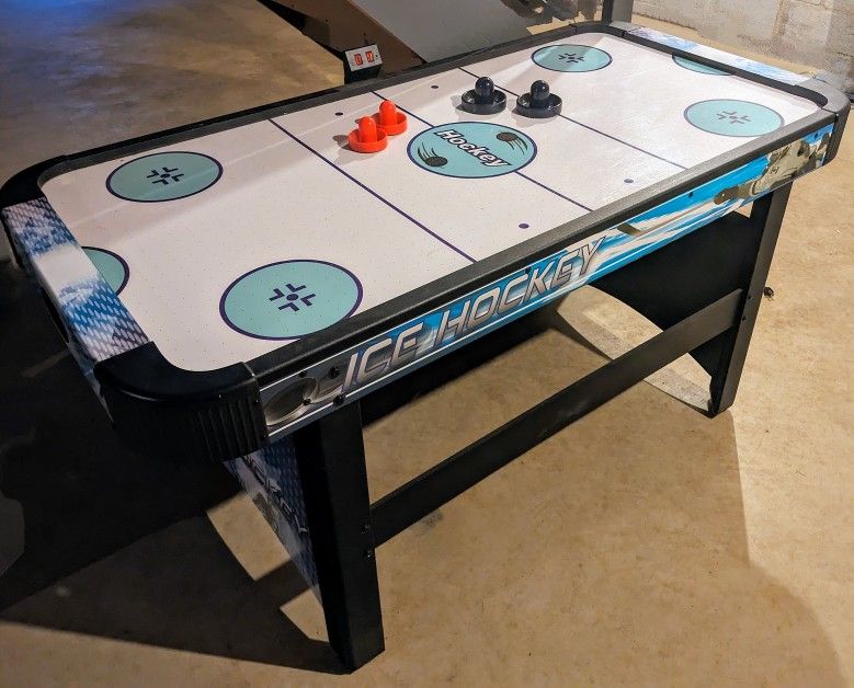 Air hockey table 5ft