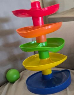 Ball tower baby toy