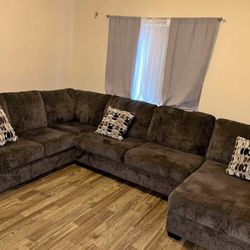 Dark Gray L-Shaped Sectional Sofa Seats 5+  Great Condition
