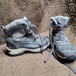 Kodiak Womens Snow Boots