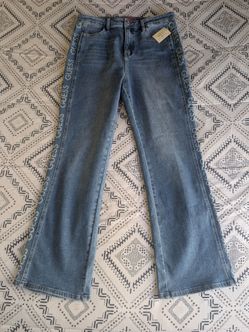 GUESS JEANS