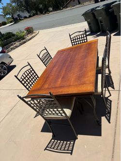 6 person table and chairs
