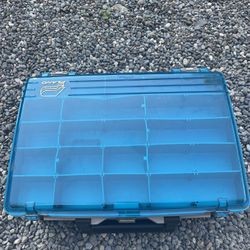 Plano Tackle Box 