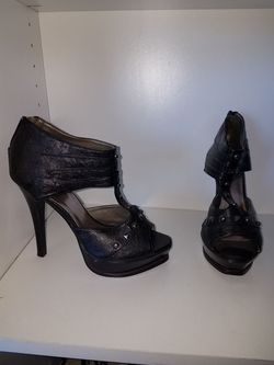 Size 9 heels