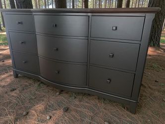 Large Raymour & Flanigan Dresser Solid Wood Black Satin 66x20x37 New