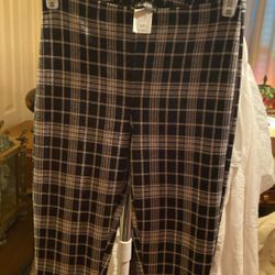  Express Black and White Plaid Leggings