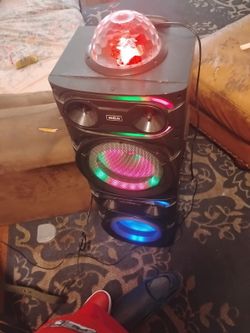 Giant Blue Tooth Speaker 100$