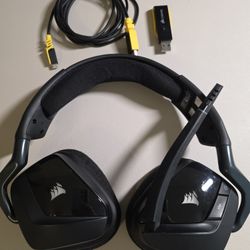 Corsair VOID RGB Elite Wireless Gaming Headset