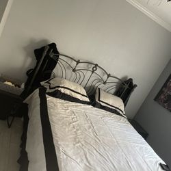 Metal Frame Bed