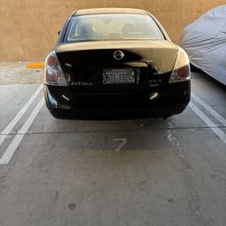 Nissan Altima