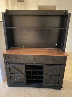 Farmhouse Bar Cabinet with Hutch