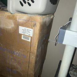 SPEAKERS RADIO SHACK OPTIMUS NEW IN BOX